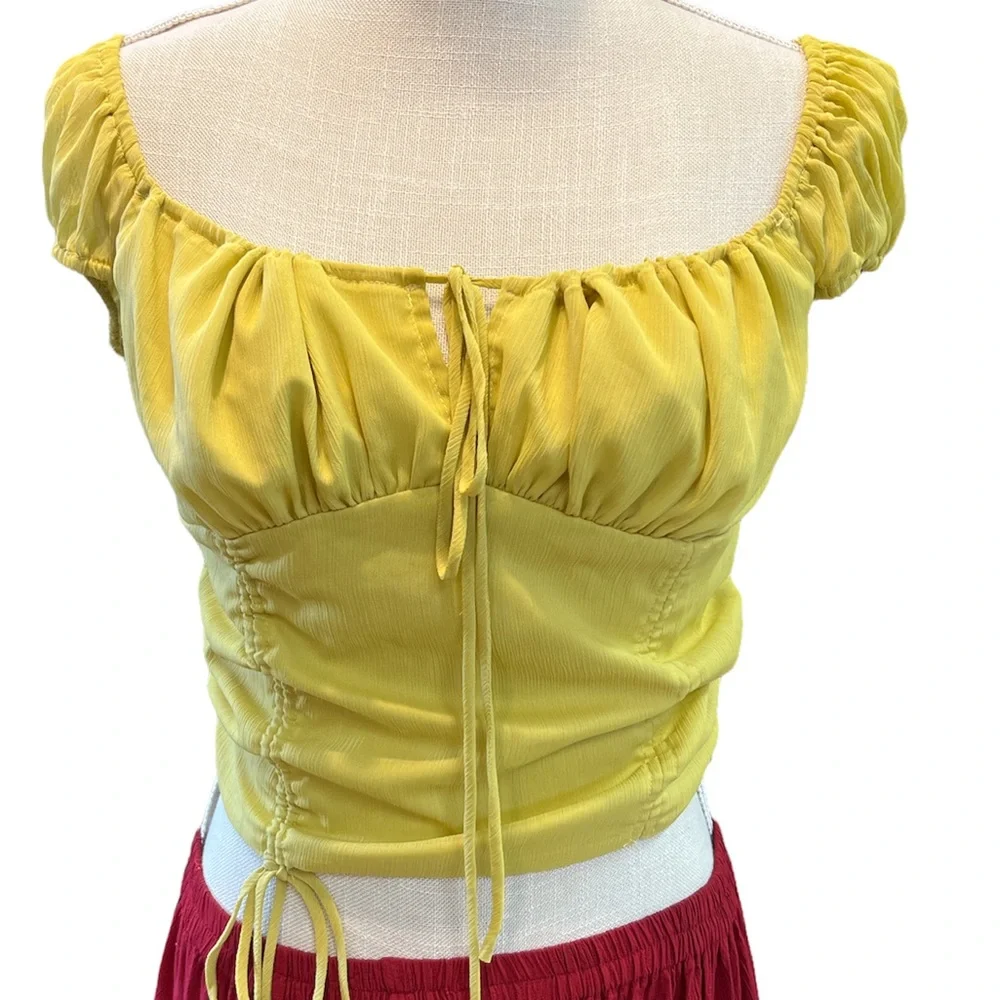 Fashion Nova Crop Top - Picture 7 of 11